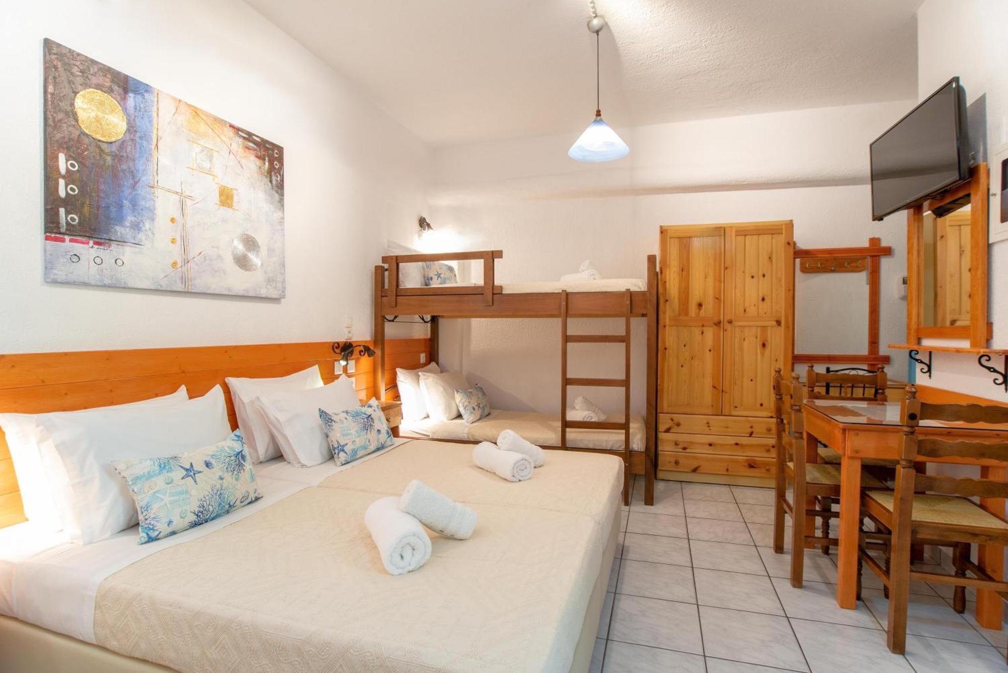 Kontaratos Studios & Apartments Párosz Kültér fotó