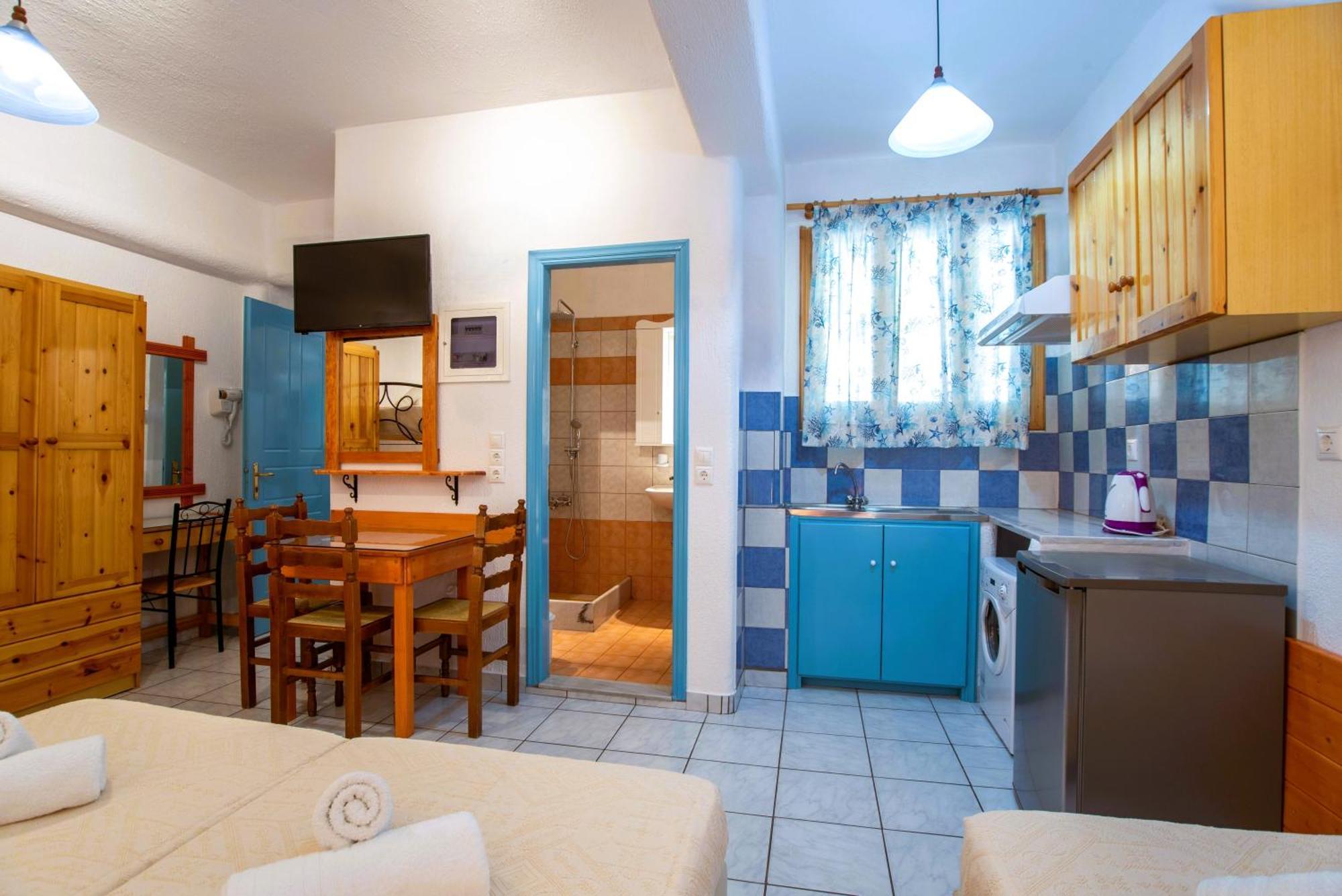 Kontaratos Studios & Apartments Párosz Kültér fotó