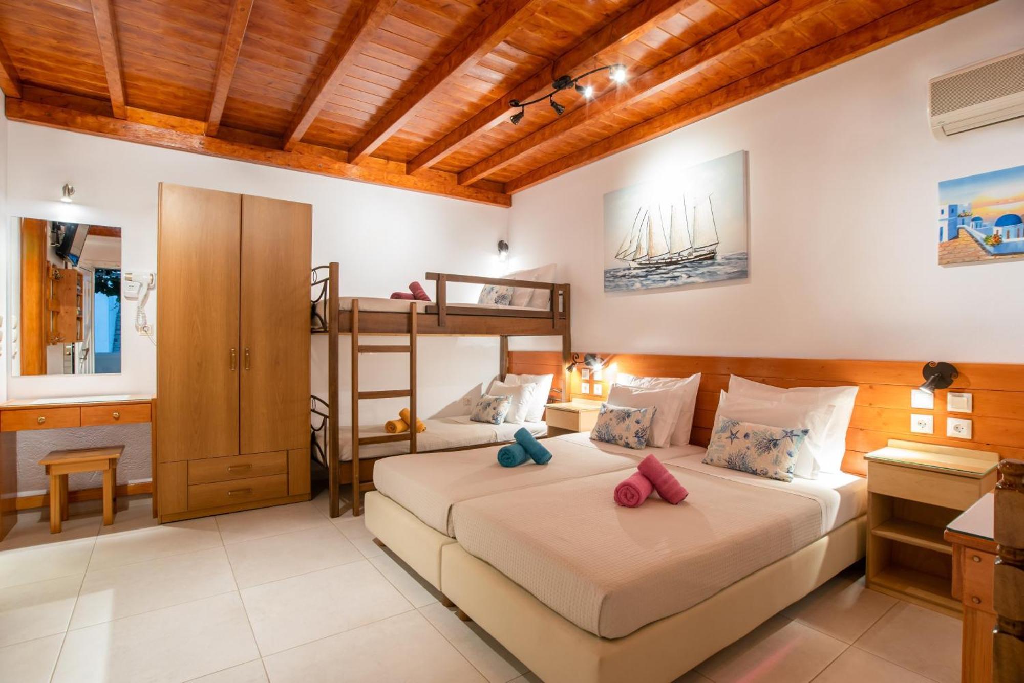 Kontaratos Studios & Apartments Párosz Kültér fotó