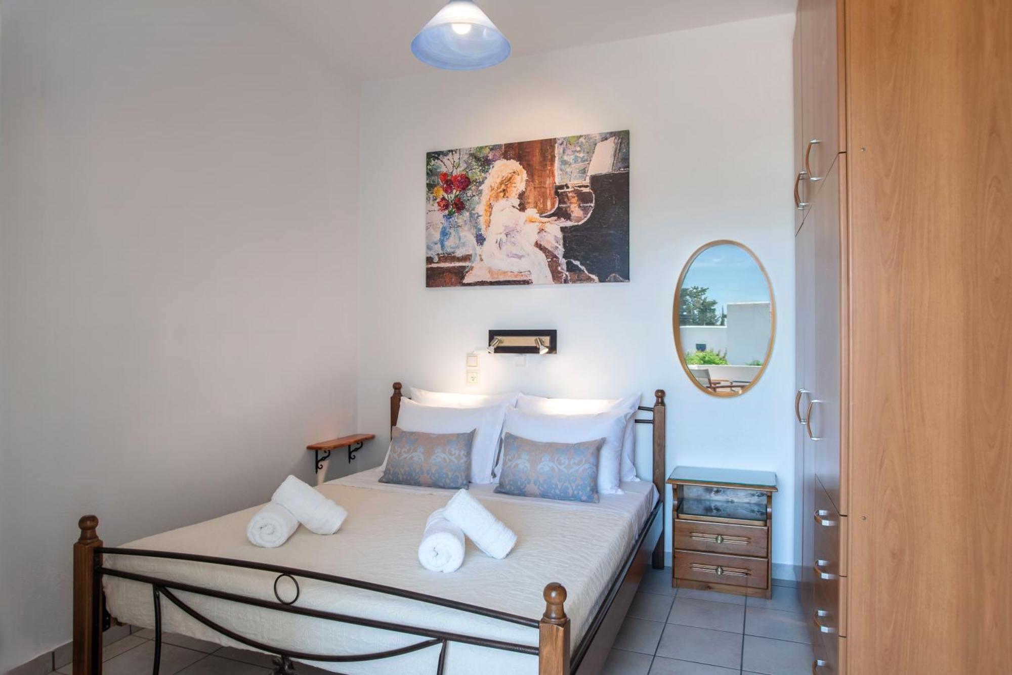 Kontaratos Studios & Apartments Párosz Kültér fotó